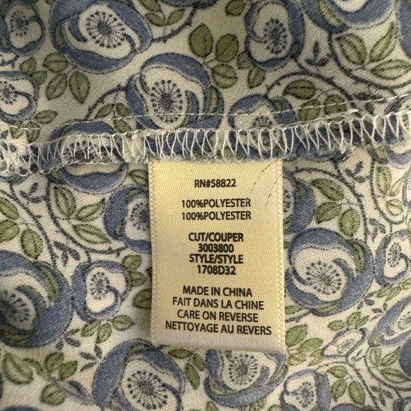 Max Studio Small Multi-Color w/Floral Print Long Sleeve Faux Wrap Blouse - EUC - Picture 5 of 5